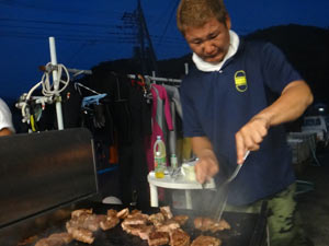 まだまだ焼きます