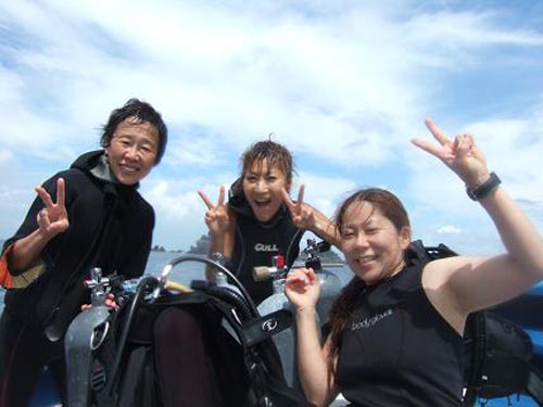 井上さん＆ガイド美和ちゃん＆伊藤さん