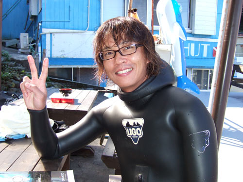 新郷さん